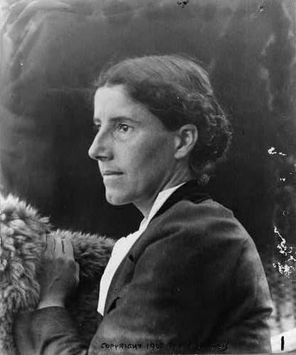 Photo of Charlotte Perkins Gilman