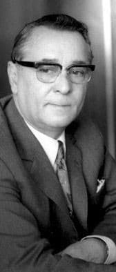 Photo of Parviz-Natel Khanlari