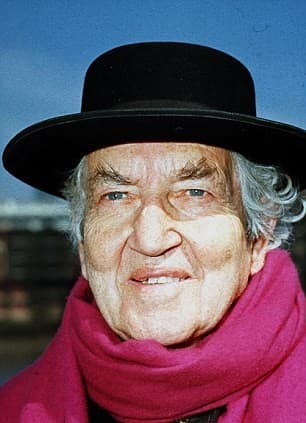 Photo of Robert Graves