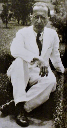 Photo of Manuel Bandeira