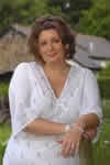 Photo of Angela Gray