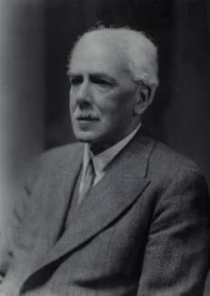 Photo of Francis MacDonald Cornford