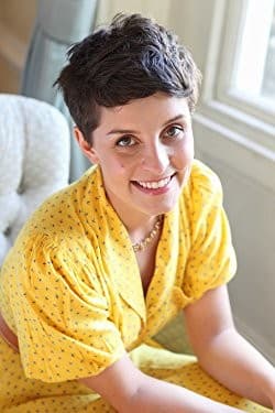 Photo of Jessie Burton
