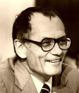 Photo of Robert Jastrow