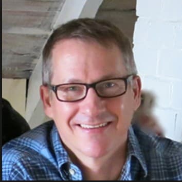 Photo of Christopher Tebbetts