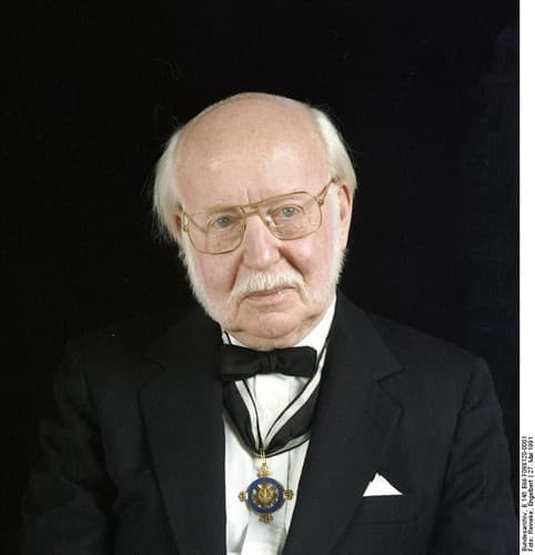 Photo of Gordon Alexander Craig
