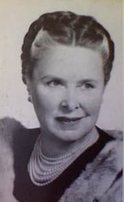 Photo of Lillian De La Torre