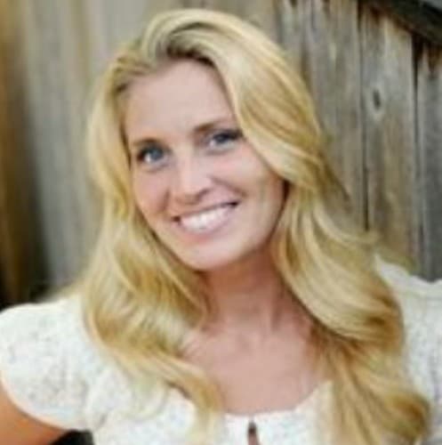 Photo of Kelly Bowen