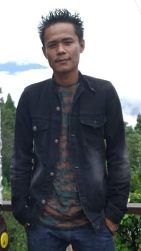 Photo of Julian Roberts