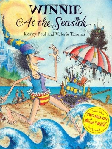 Cover image for Winnie at The Seaside