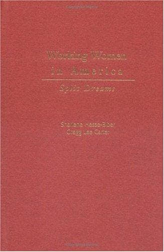 Cover image for Working Women in America