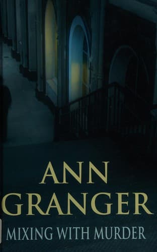 Cover image for Mixing with murder