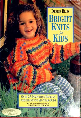 Cover image for Bright knits for kids