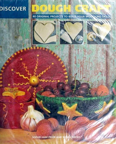 Cover image for Discover Dough Craft