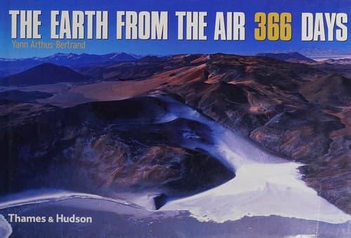 Cover image for The earth from the air 366 days