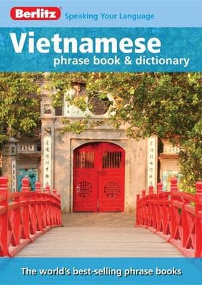 Cover image for Vietnamese phrase book and dictionary.