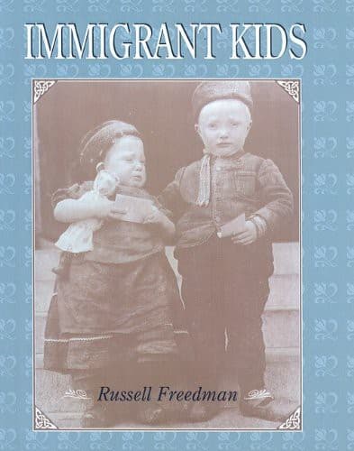 Cover image for Immigrant Kids