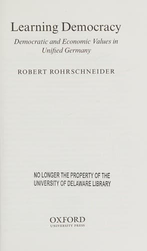 Cover image for Learning democracy