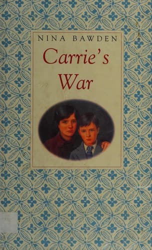 Cover image for Carrie's war