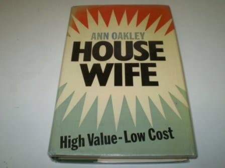Cover image for Housewife
