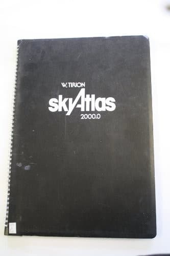 Cover image for Sky atlas 2000.0
