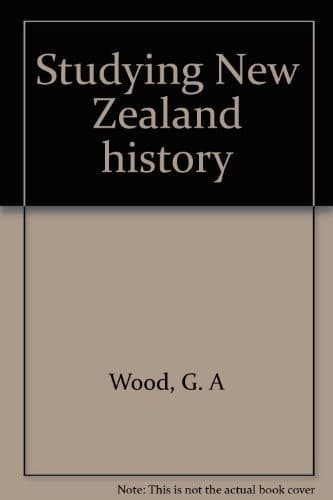 Cover image for Studying New Zealand history