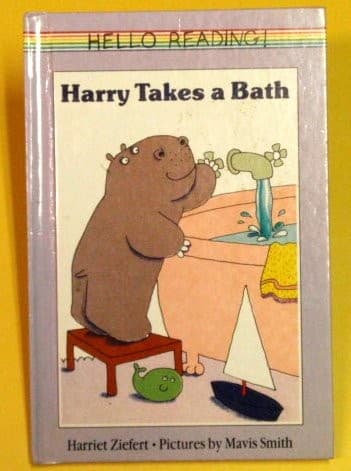 Cover image for Harry takes a bath