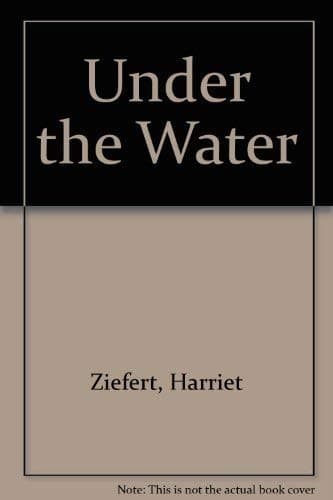 Cover image for Under the water
