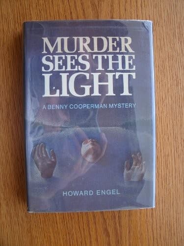 Cover image for Murder sees the light