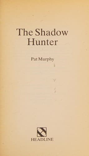 Cover image for The shadow hunter