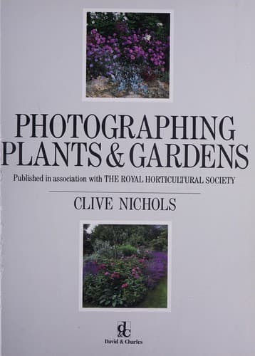 Cover image for Photographing plants & gardens