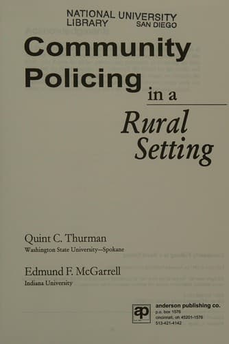 Cover image for Community policing in a rural setting