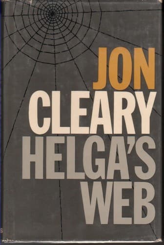 Cover image for Helga's web