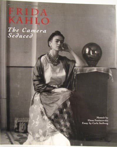 Cover image for Frida Kahlo