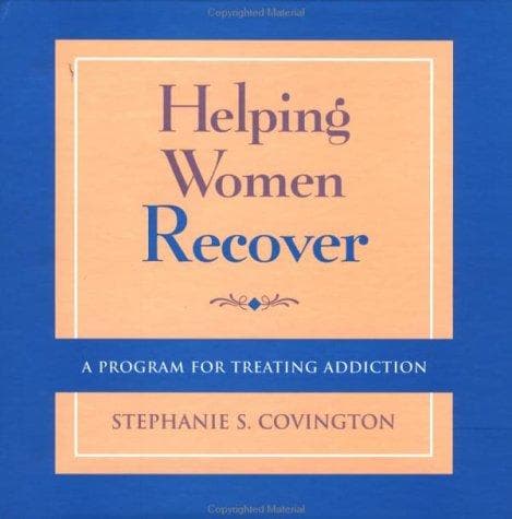 Cover image for Helping women recover