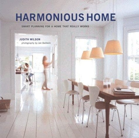 Cover image for Harmonious home