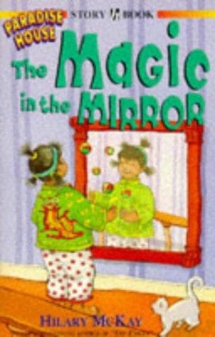 Cover image for The Magic in the Mirror (Paradise House)