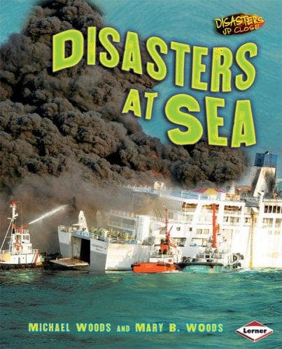 Cover image for Disasters at Sea (Disasters Up Close)