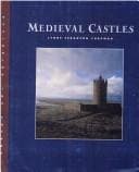Cover image for Medieval castles