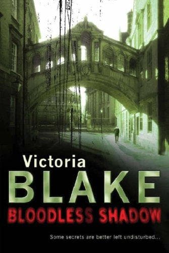 Cover image for Bloodless Shadow (New Blood)