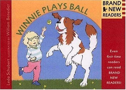 Cover image for Winnie plays ball