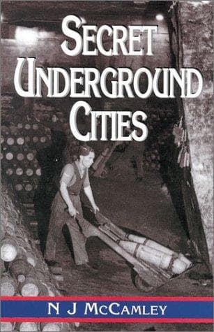 Cover image for Secret Underground Cities