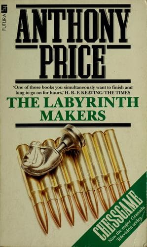 Cover image for The labyrinth makers