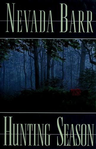 Cover image for Hunting season
