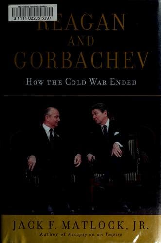Cover image for Reagan and Gorbachev
