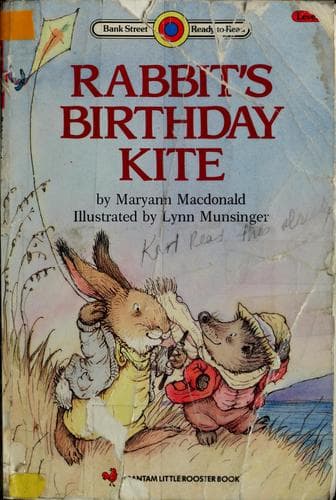 Cover image for Rabbit's birthday kite