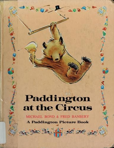 Cover image for Paddington at the circus