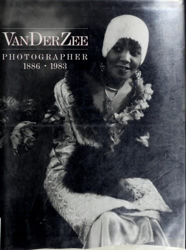 Cover image for VanDerZee, photographer, 1886-1983