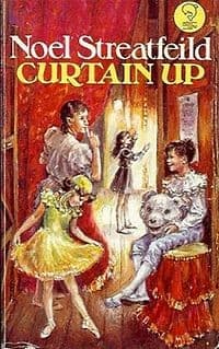 Cover image for Curtain up