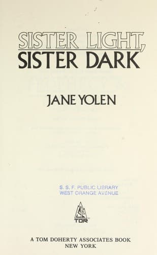 Cover image for Sister Light, Sister Dark